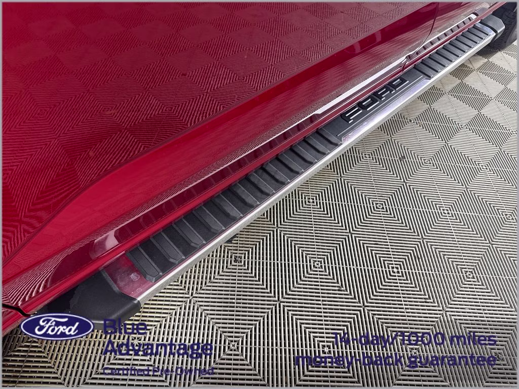 2025 Rapid Red Metallic Tinted Clearcoat Ford F-150 XLT 4X4 Truck