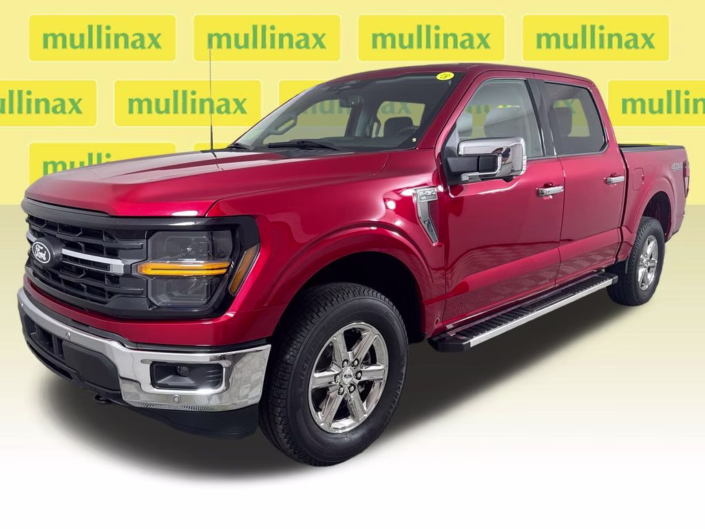 2025 Rapid Red Metallic Tinted Clearcoat Ford F-150 XLT 4X4 Truck