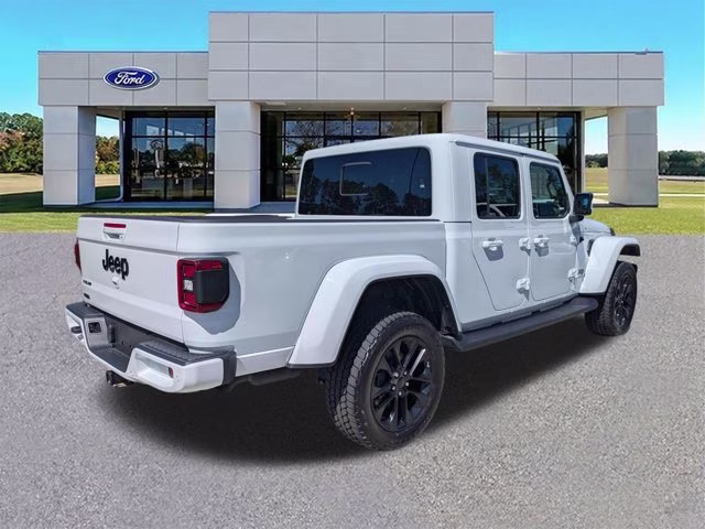 2022 Bright White Clearcoat Jeep Gladiator High Altitude 4X4 Truck