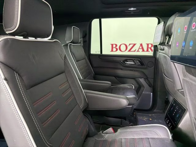 2025 Titanium GMC Yukon XL AT4 Ultimate 4X4 SUV