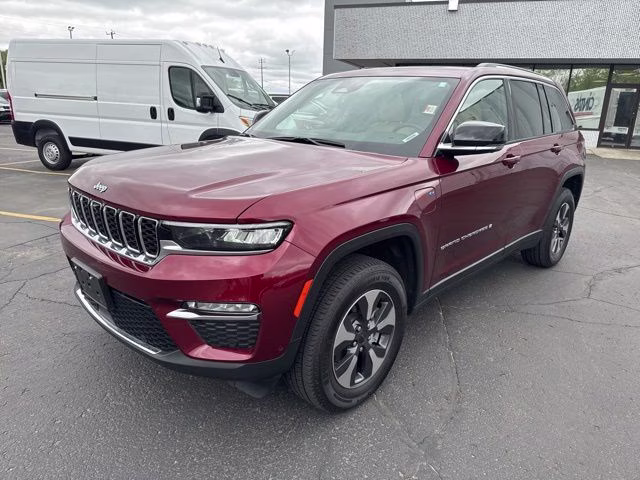 2022 Velvet Red Pearlcoat Jeep Grand Cherokee 4xe 4X4 SUV