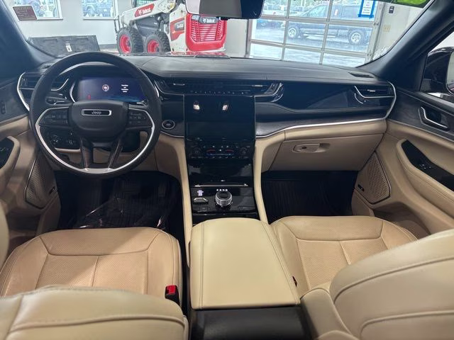 2022 Velvet Red Pearlcoat Jeep Grand Cherokee 4xe 4X4 SUV