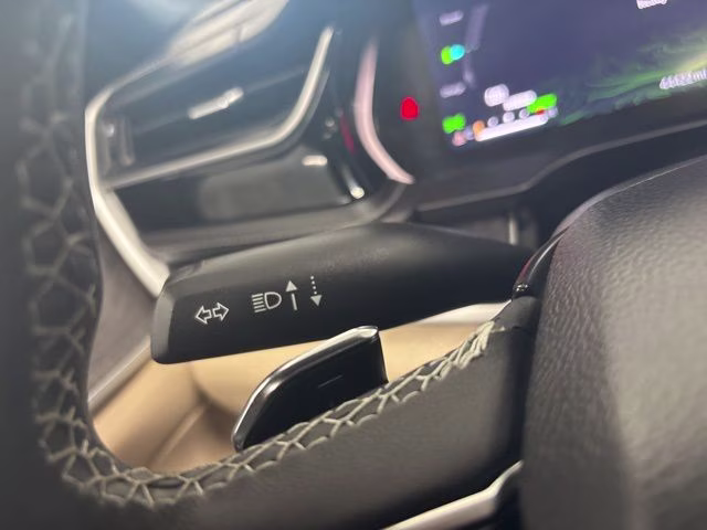 2022 Velvet Red Pearlcoat Jeep Grand Cherokee 4xe 4X4 SUV