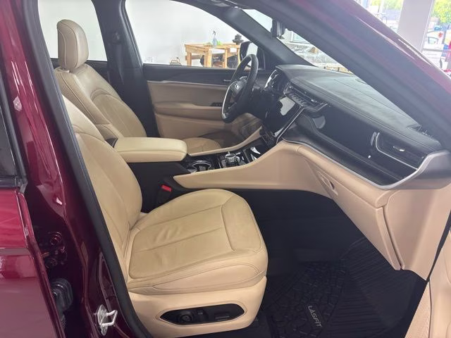 2022 Velvet Red Pearlcoat Jeep Grand Cherokee 4xe 4X4 SUV