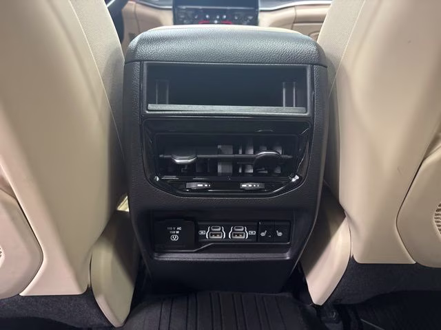 2022 Velvet Red Pearlcoat Jeep Grand Cherokee 4xe 4X4 SUV