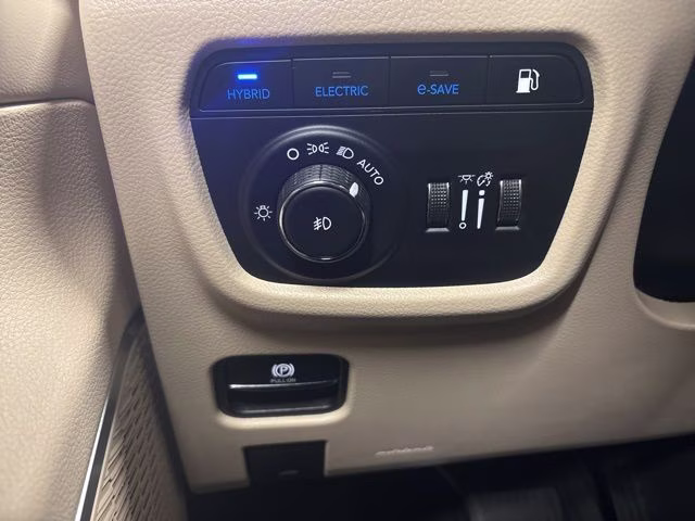 2022 Velvet Red Pearlcoat Jeep Grand Cherokee 4xe 4X4 SUV
