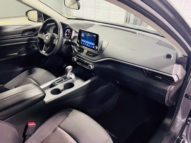 2025 Gun Metallic Nissan Altima 2.5 S FWD Sedan