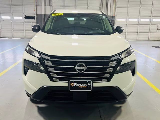 2024 Glacier White Nissan Rogue S FWD SUV