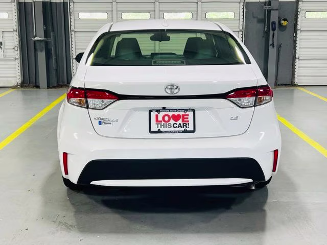 2022 White Toyota Corolla LE FWD Sedan