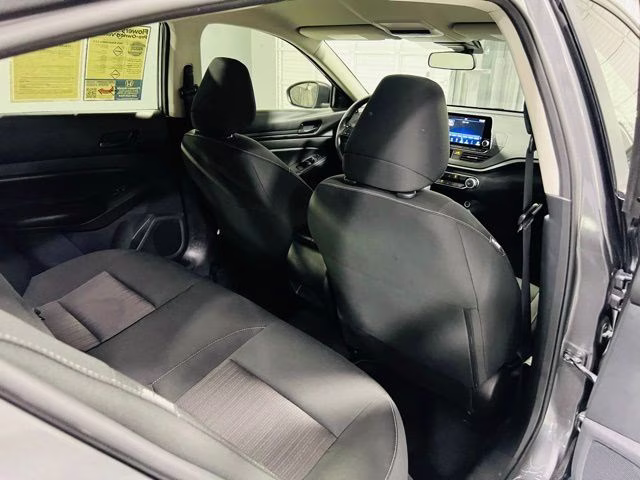 2025 Gun Metallic Nissan Altima 2.5 S FWD Sedan