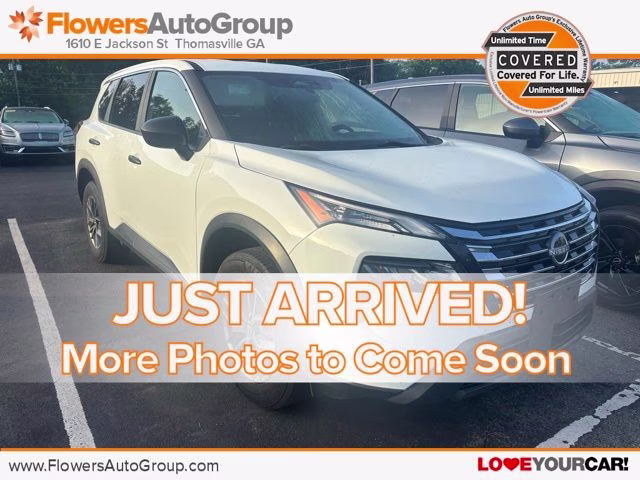 2024 Glacier White Nissan Rogue S FWD SUV