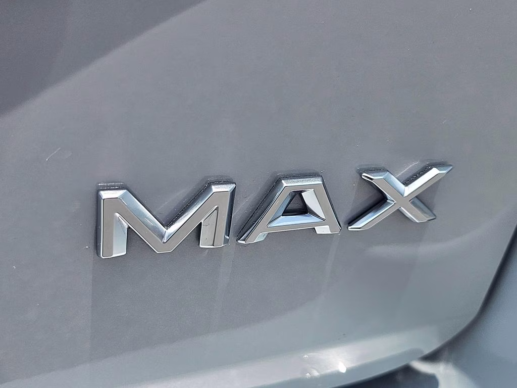 2026 Space Silver Metallic Ford Expedition Max Active RWD SUV