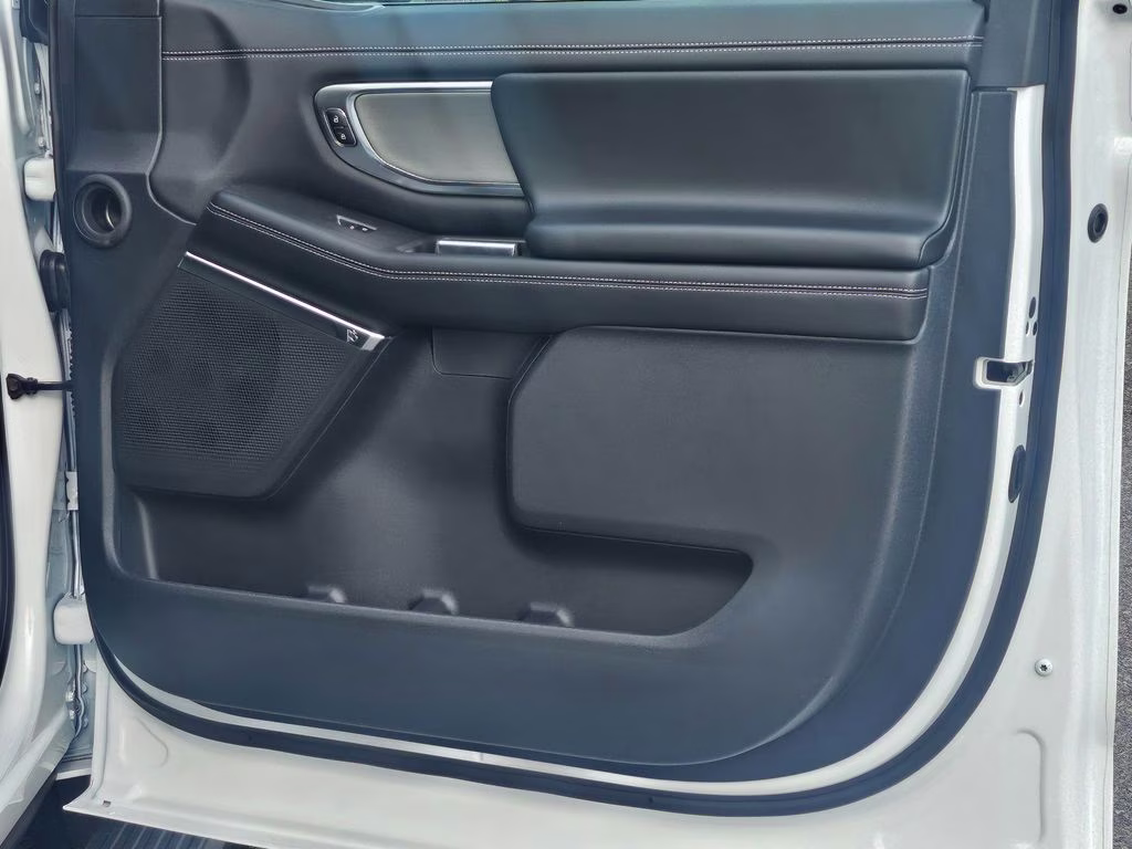 2026 Oxford White Ford Expedition Max Platinum 4X4 SUV