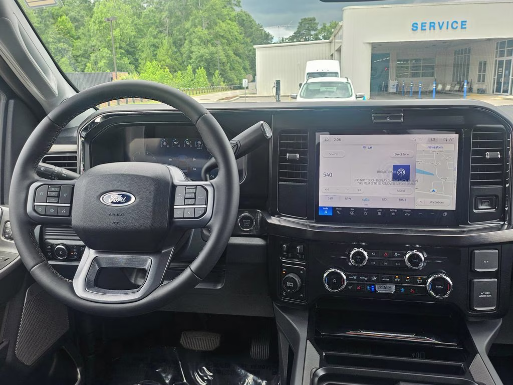 2026 Agate Black Metallic Ford Super Duty F-250 SRW Lariat 4X4 Truck