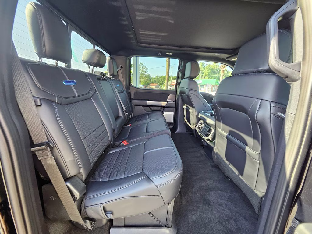 2026 Agate Black Metallic Ford Super Duty F-450 DRW Platinum 4X4 Truck
