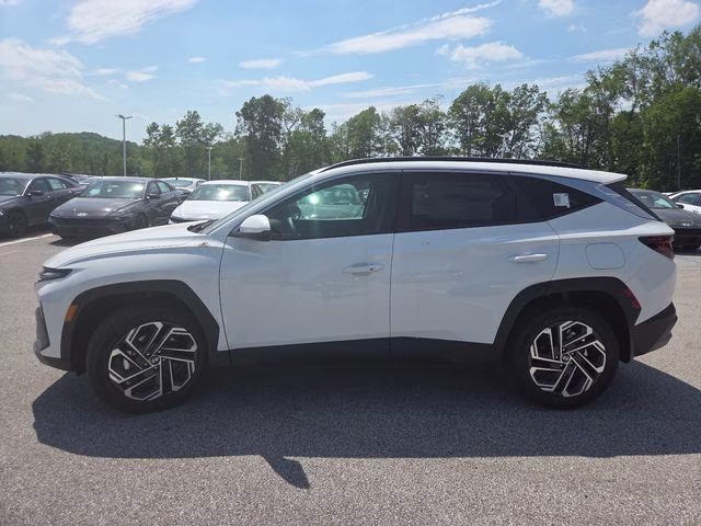 2026 White Pearl Hyundai Tucson SEL AWD SUV