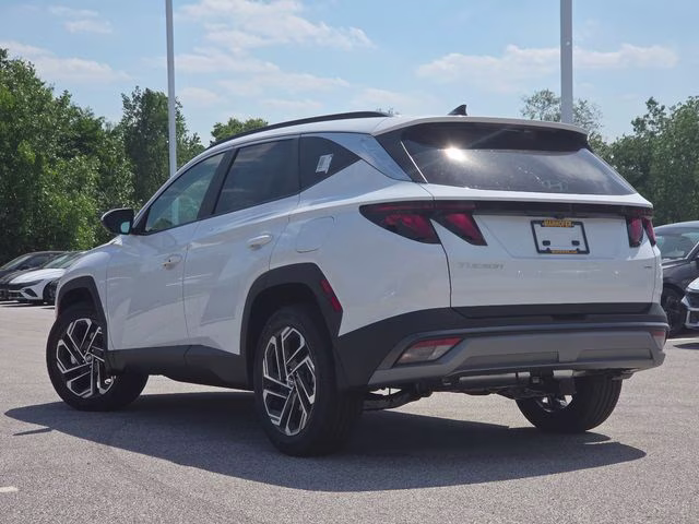 2026 White Pearl Hyundai Tucson SEL AWD SUV