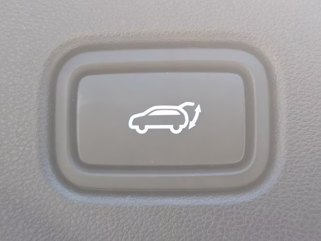 2026 White Pearl Hyundai Tucson SEL AWD SUV