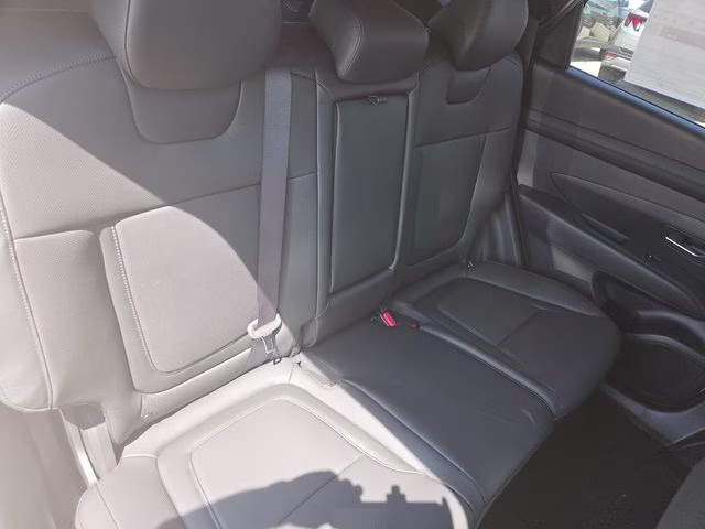 2026 White Pearl Hyundai Tucson SEL AWD SUV