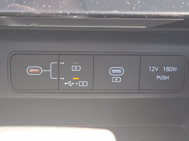 2026 White Pearl Hyundai Tucson SEL AWD SUV