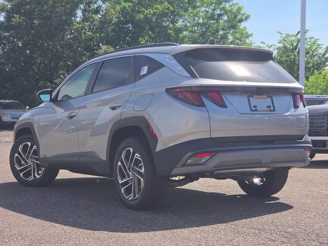 2026 Shimmering Silver Hyundai Tucson SEL AWD SUV