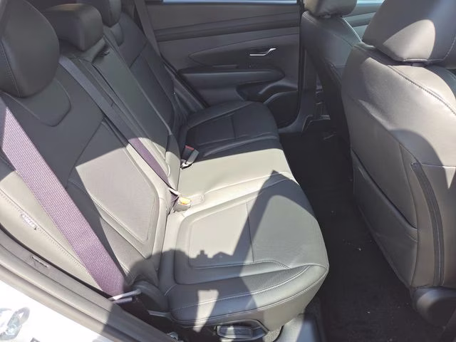 2026 Shimmering Silver Hyundai Tucson SEL AWD SUV