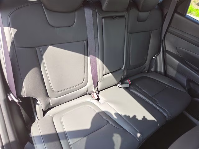 2026 Shimmering Silver Hyundai Tucson SEL AWD SUV
