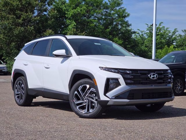 2026 White Pearl Hyundai Tucson SEL AWD SUV