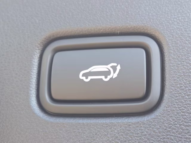 2026 White Pearl Hyundai Tucson SEL AWD SUV