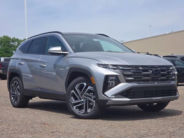 2026 Shimmering Silver Hyundai Tucson Limited AWD SUV