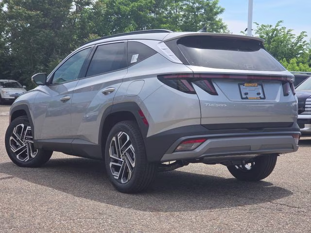 2026 Shimmering Silver Hyundai Tucson Limited AWD SUV