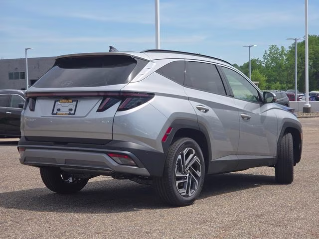 2026 Shimmering Silver Hyundai Tucson Limited AWD SUV