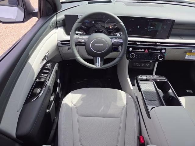 2026 Shimmering Silver Hyundai Tucson Limited AWD SUV
