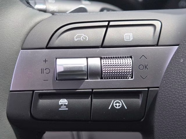 2026 Shimmering Silver Hyundai Tucson Limited AWD SUV