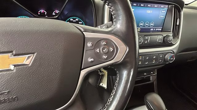 2022 Summit White Chevrolet Colorado LT RWD Truck