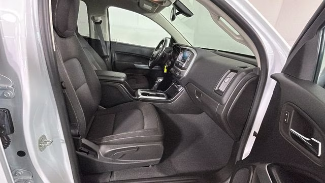 2022 Summit White Chevrolet Colorado LT RWD Truck