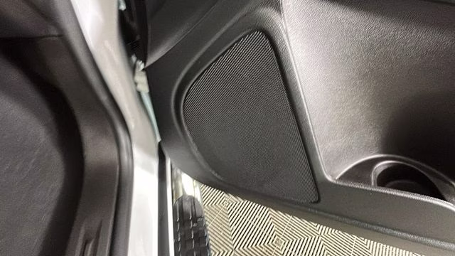 2022 Summit White Chevrolet Colorado LT RWD Truck