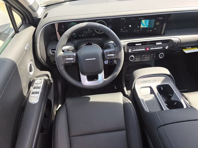 2026 Typhoon Silver Metallic Hyundai Palisade Limited AWD SUV