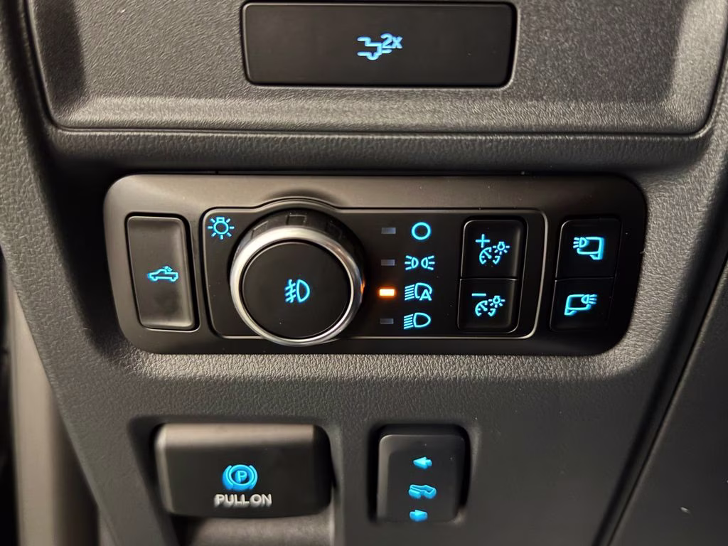 2026 Agate Black Metallic Ford F-150 Lariat 4X4 Truck