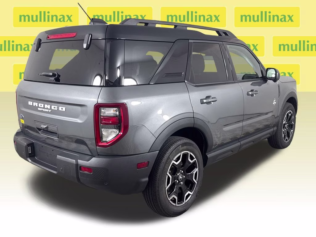 2025 Carbonized Gray Metallic Ford Bronco Sport Outer Banks 4X4 SUV