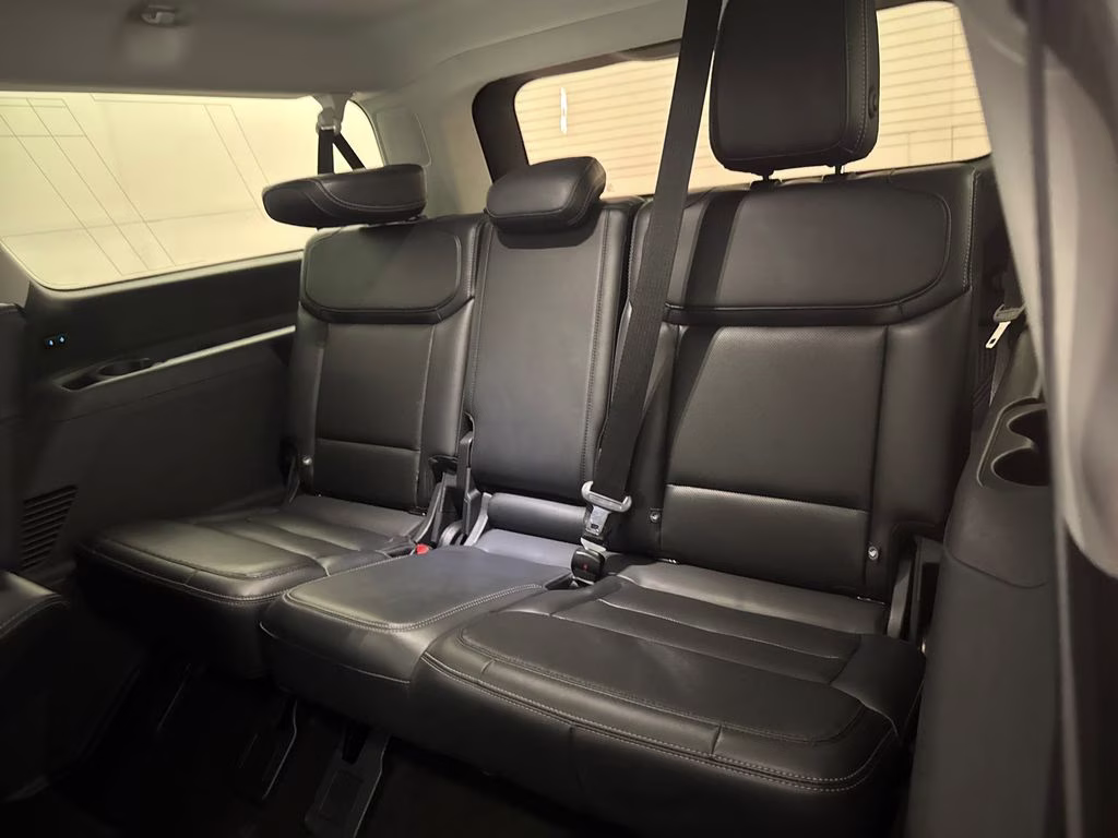 2025 Oxford White Ford Expedition Max Platinum 4X4 SUV