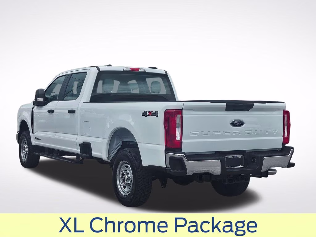 2026 Oxford White Ford Super Duty F-250 SRW XL 4X4 Truck