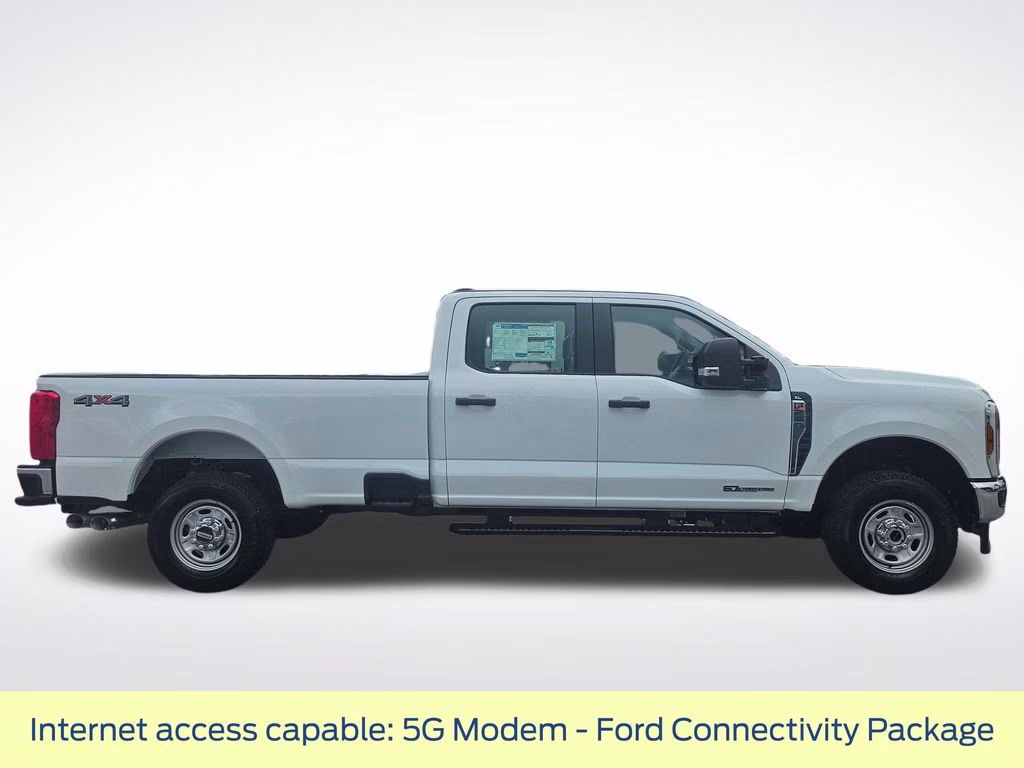 2026 Oxford White Ford Super Duty F-250 SRW XL 4X4 Truck