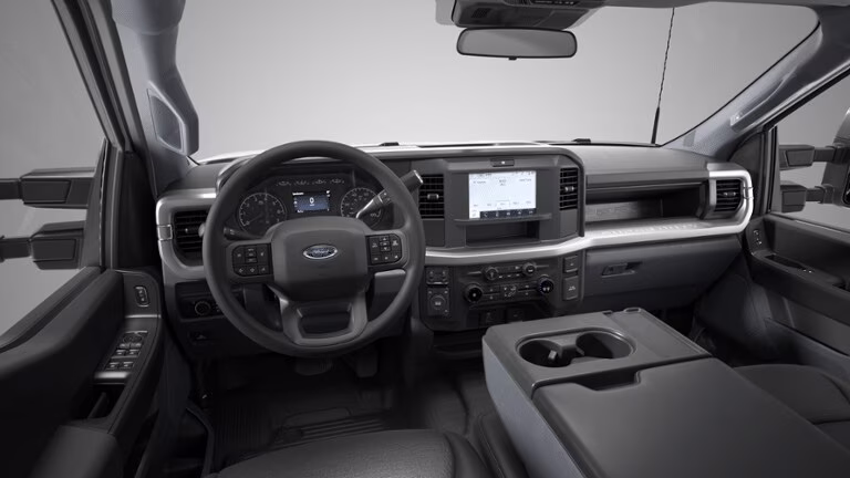 2026 Oxford White Ford Super Duty F-250 SRW XL 4X4 Truck