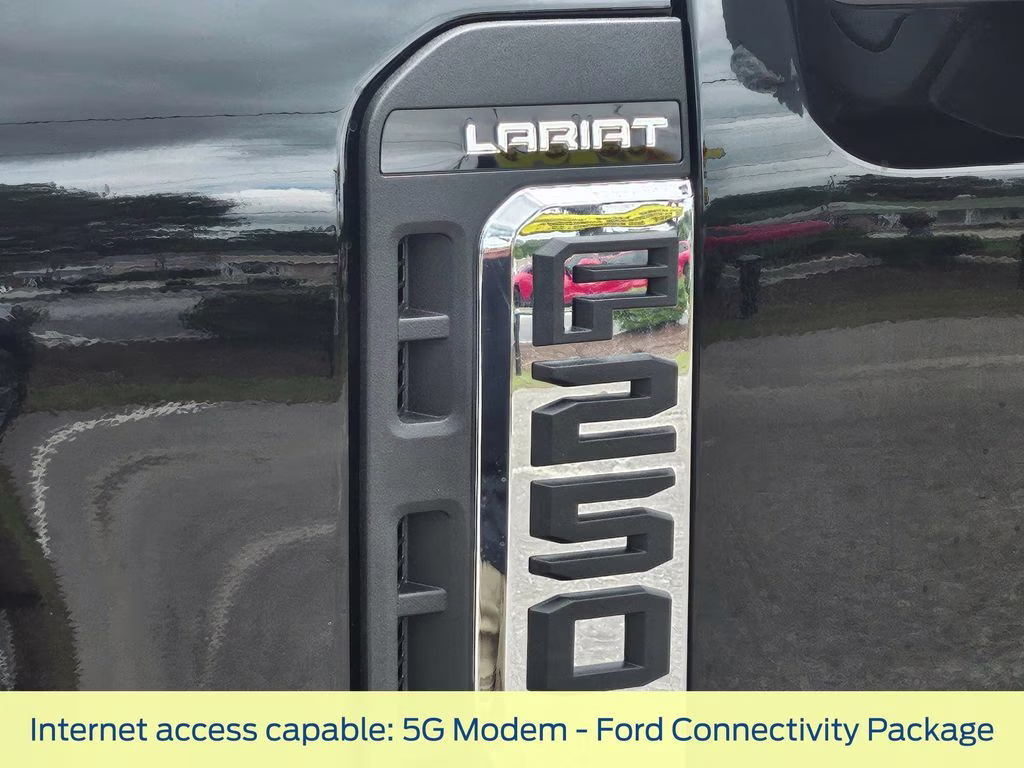2026 Agate Black Metallic Ford Super Duty F-250 SRW Lariat 4X4 Truck