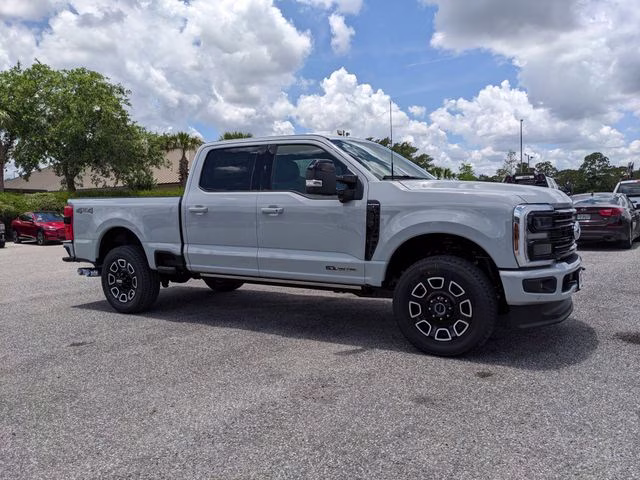 2026 Avalanche Ford Super Duty F-250 SRW Platinum 4X4 Truck