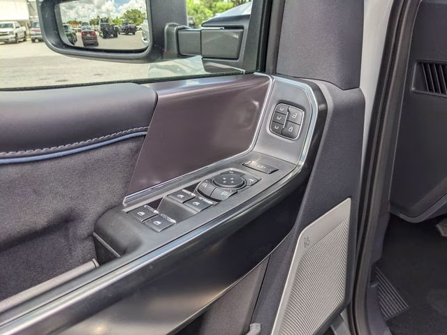 2026 Avalanche Ford Super Duty F-250 SRW Platinum 4X4 Truck