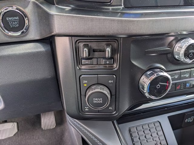2026 Avalanche Ford Super Duty F-250 SRW Platinum 4X4 Truck