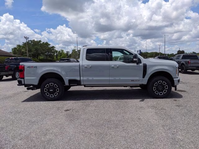 2026 Avalanche Ford Super Duty F-250 SRW Platinum 4X4 Truck