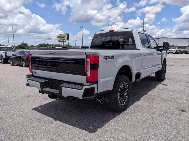2026 Avalanche Ford Super Duty F-250 SRW Platinum 4X4 Truck